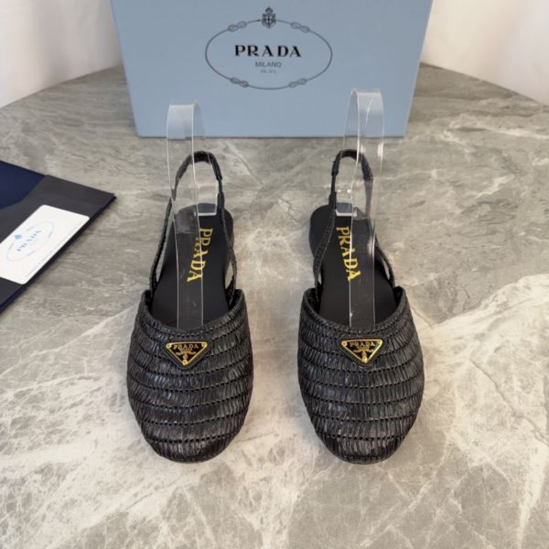2026SS 軽量スリングデザイン 海外ファッション 人気アイテム PRADA プラダ コピー パンプス レディースサンダル風