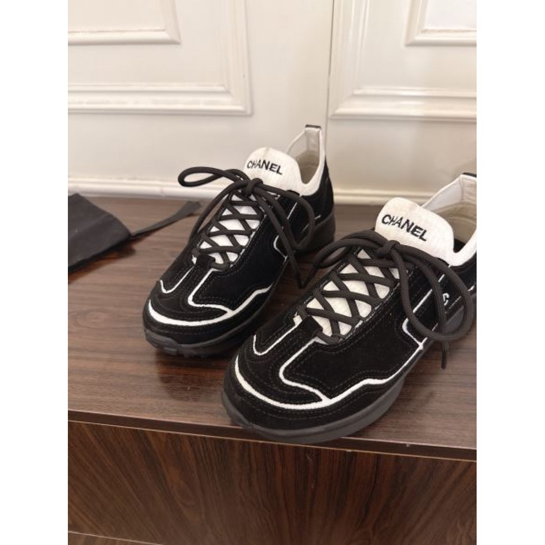 立体ラインデザイン 快適フィット デイリーコーデ CHANEL シャネル コピー ローカットスニーカー 通勤お出かけ対応