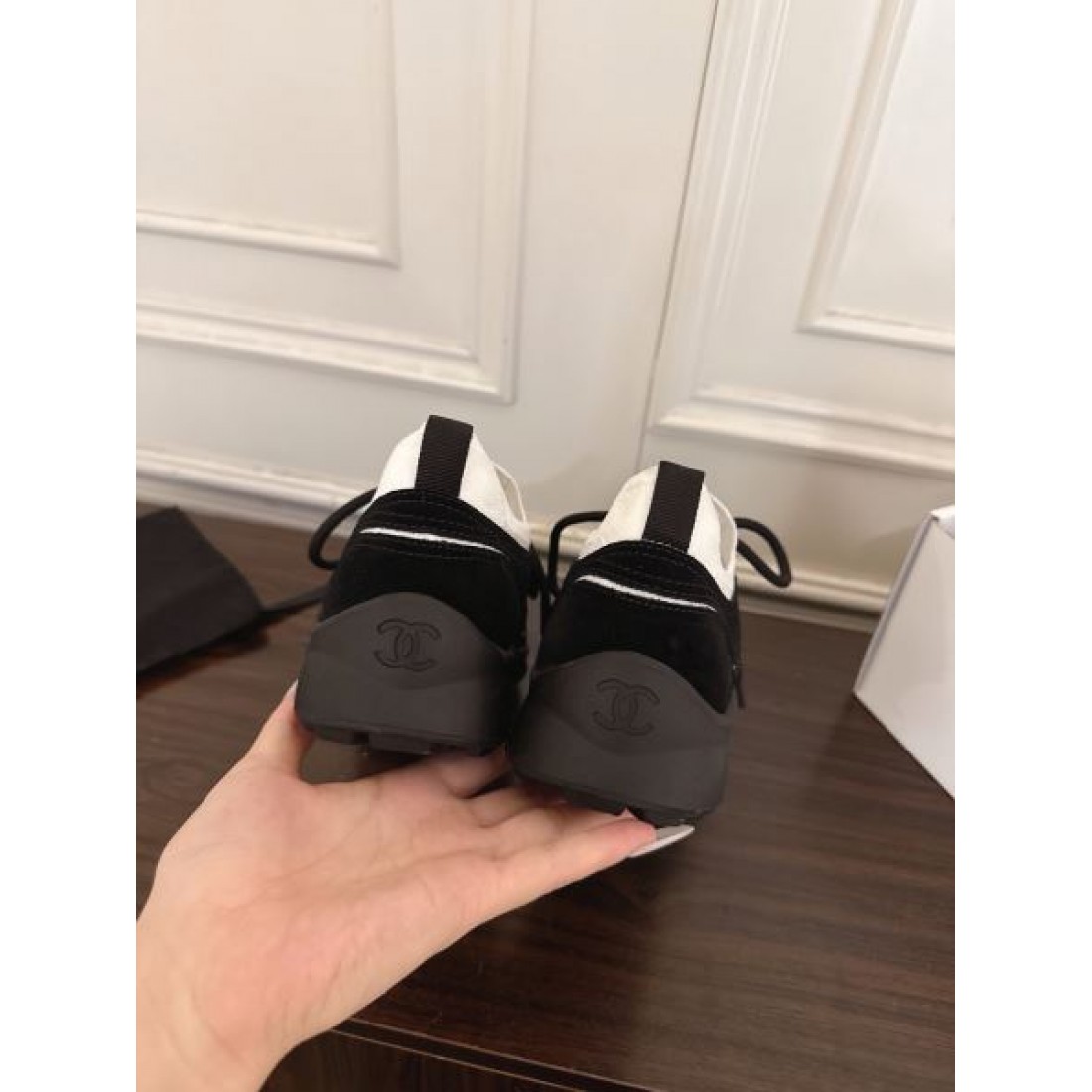 立体ラインデザイン 快適フィット デイリーコーデ CHANEL シャネル コピー ローカットスニーカー 通勤お出かけ対応