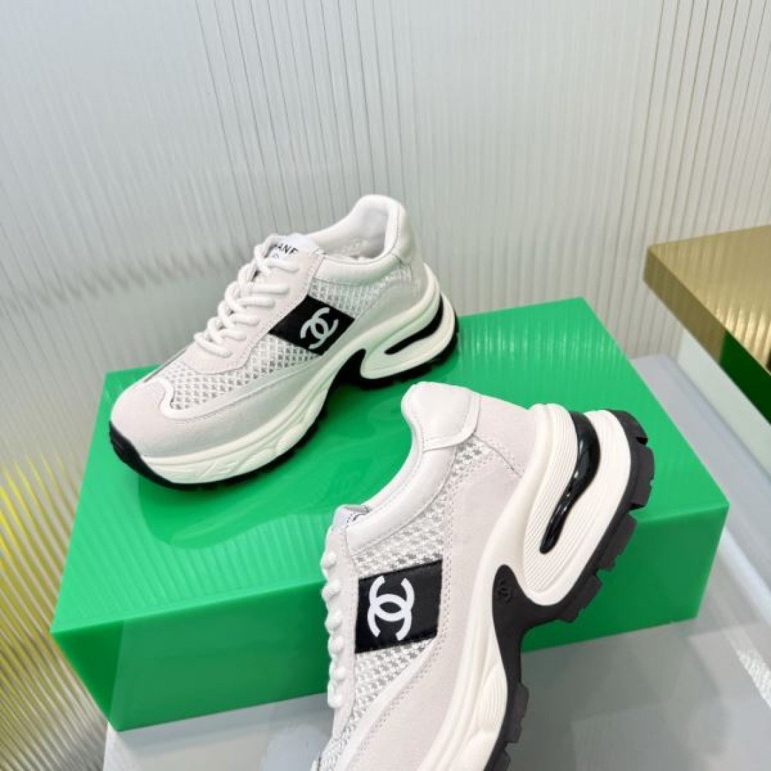 2026春夏新作 メッシュ切替 厚底ソール レースアップ仕様 CHANEL シャネル コピー スニーカー 快適フィット お出かけ人気モデル