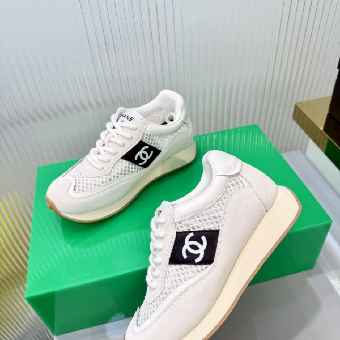通気性のあるデザイン 厚みソール デイリーコーデ CHANEL シャネル コピー カジュアルスニーカー お出かけ好評アイテム