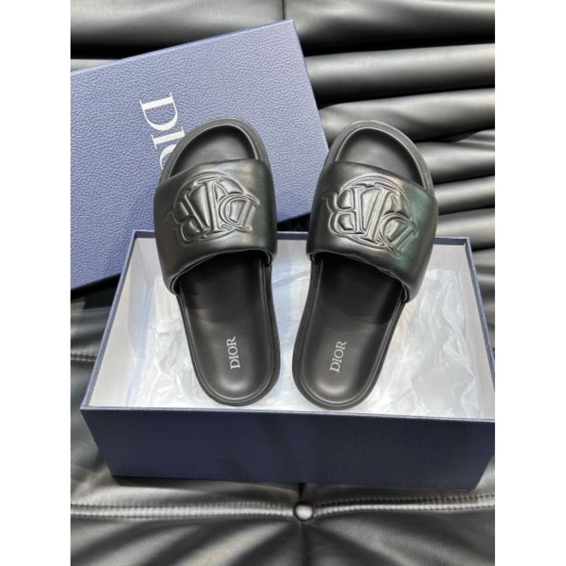 立体CDモチーフ レザー調ワイドベルト ソフトインソール DIOR ディオール コピー スライドサンダル 限定セレクト 注目度急伸
