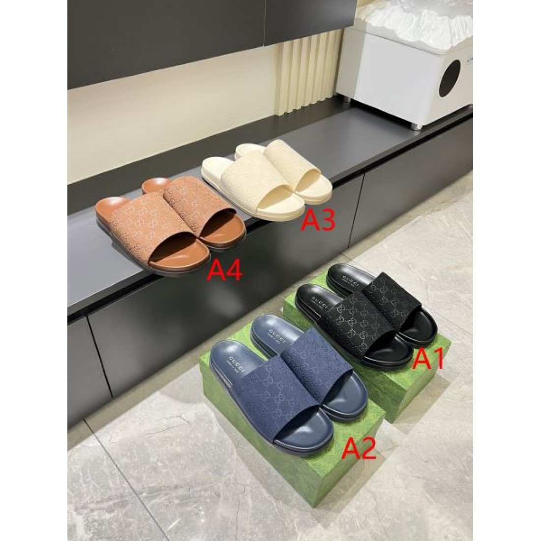GGモノグラム総柄 ワイドバンド 安定感フォルム GUCCI グッチ コピー スライドサンダル 今季注目 売れ筋更新