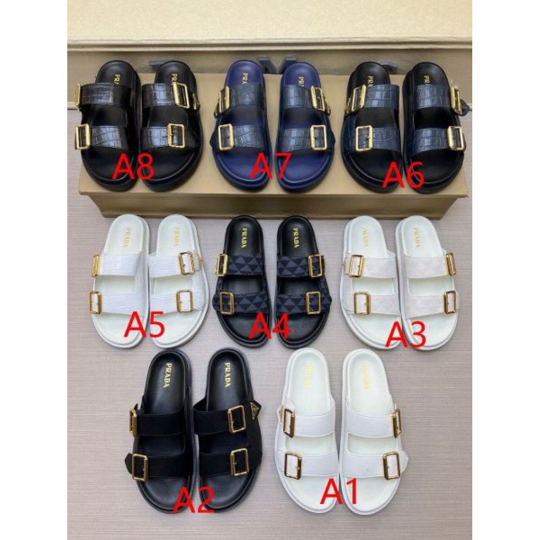 存在感を引き立てるゴールドダブルバックル クロコ型押しストラップ PRADA プラダ コピー 厚底サンダル 主役級人気モデル