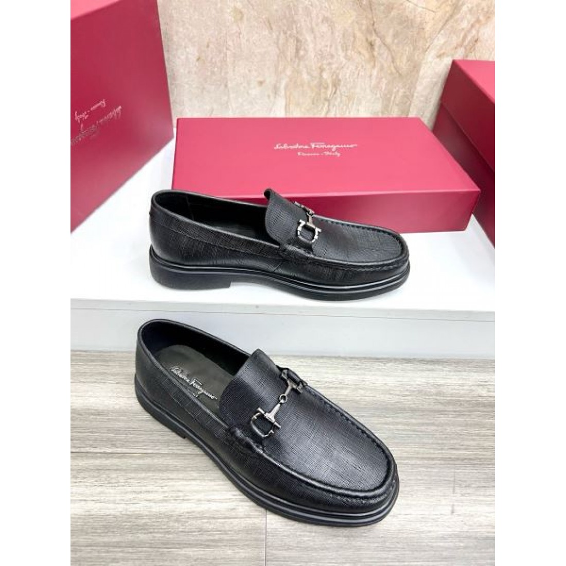 モカシンフォルム ビットデザイン スリムライン FERRAGAMO フェラガモ コピー ビジネスシューズ クラフトディテール 大人ファッション