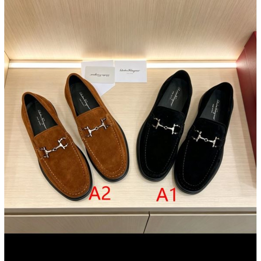 ローファースタイル スリップオン仕様 きれいめカジュアル FERRAGAMO フェラガモ コピー ビジネスシューズ 休日ファッション