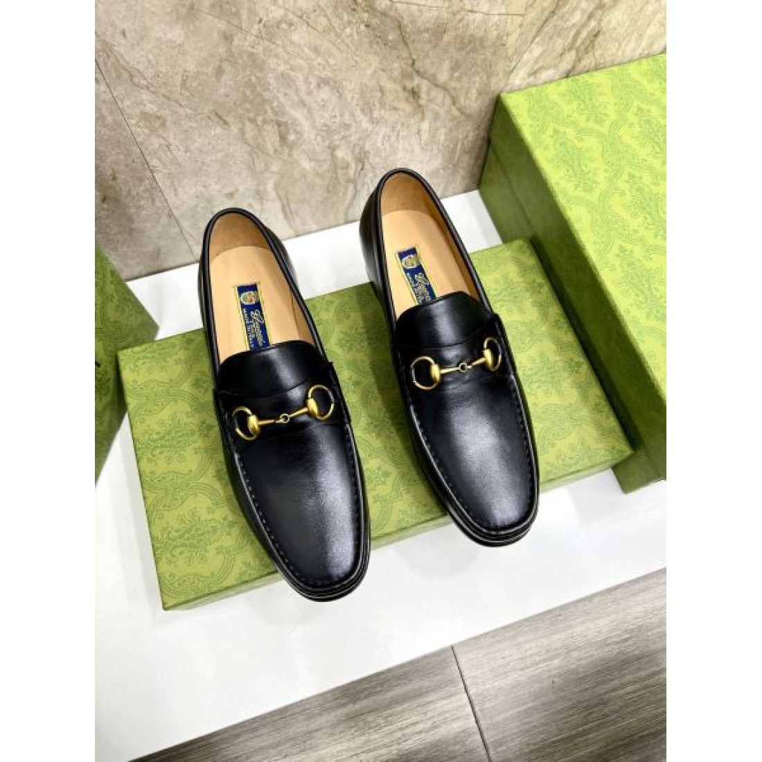ホースビットローファー メタルパーツ イタリアンクラシック GUCCI グッチ コピー ビジネスシューズ アイコンモデル 紳士スタイル
