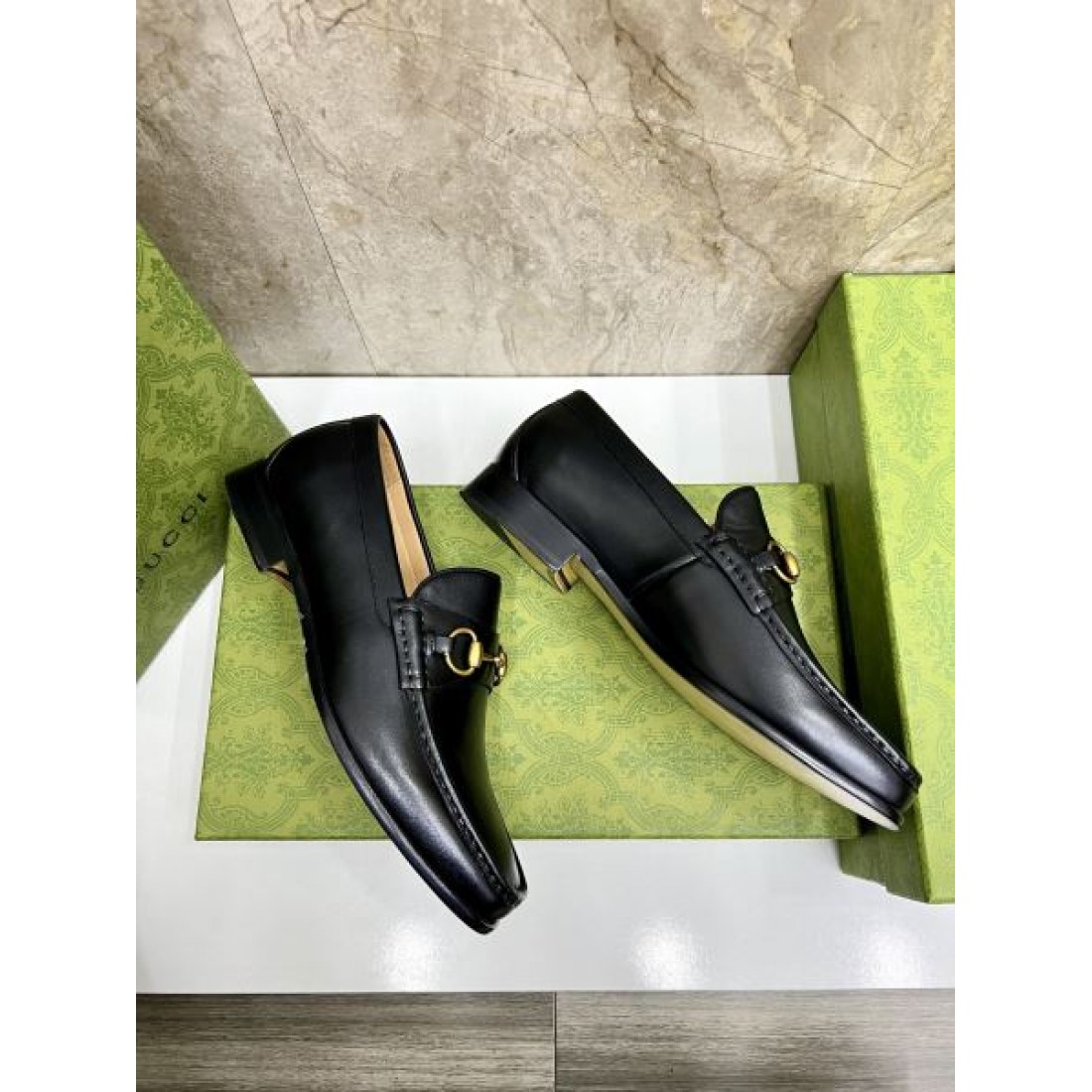 ホースビットローファー メタルパーツ イタリアンクラシック GUCCI グッチ コピー ビジネスシューズ アイコンモデル 紳士スタイル