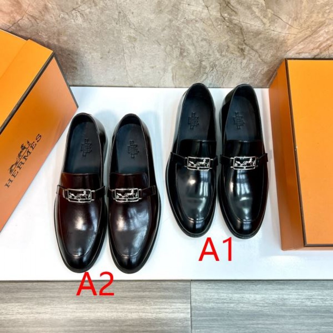 メタルバックルデザイン スリムフォルム 艶やかな質感 HERMES エルメス コピー ビジネスシューズ エレガントライン 注目モデル