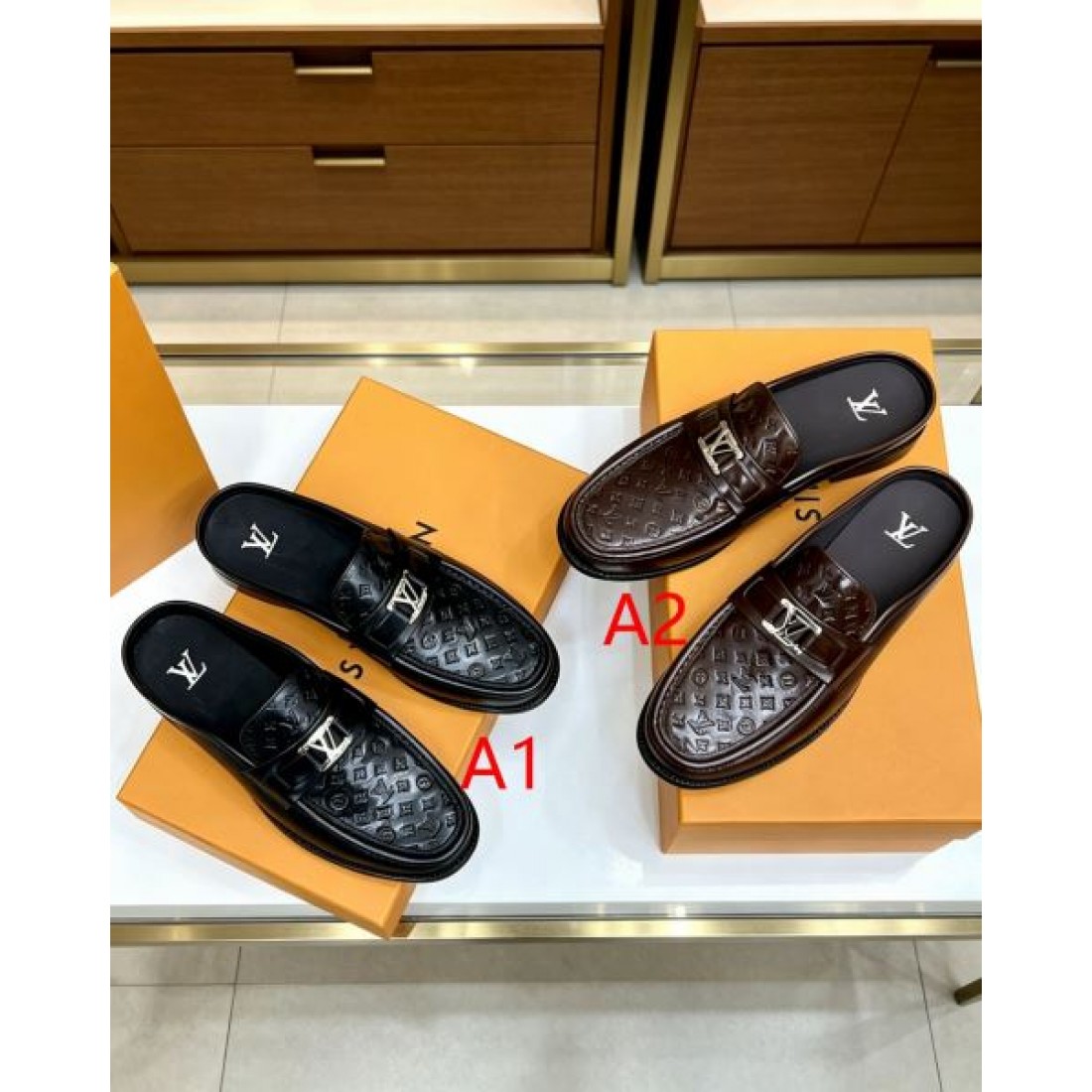 モノグラムローファー ビットデザイン メタルパーツ LOUIS VUITTON ルイヴィトン コピー ビジネスシューズ 洗練された印象 新入荷