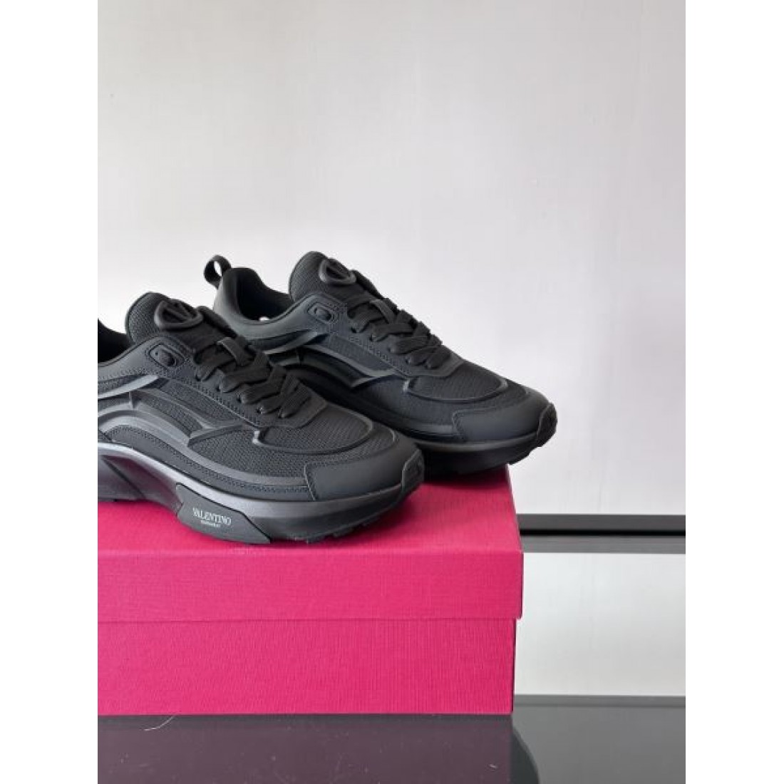 テクニカルデザイン クッションソール スポーツミックス VALENTINO ヴァレンティノ コピー スニーカー 上質カジュアルモデル