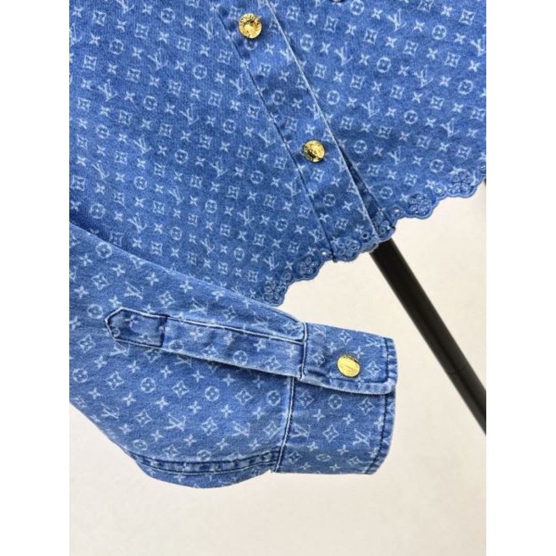 モノグラム総柄 ロイヤルブルー ゴールドボタン LOUIS VUITTON ルイヴィトン コピー 長袖シャツ クラシカルカラー