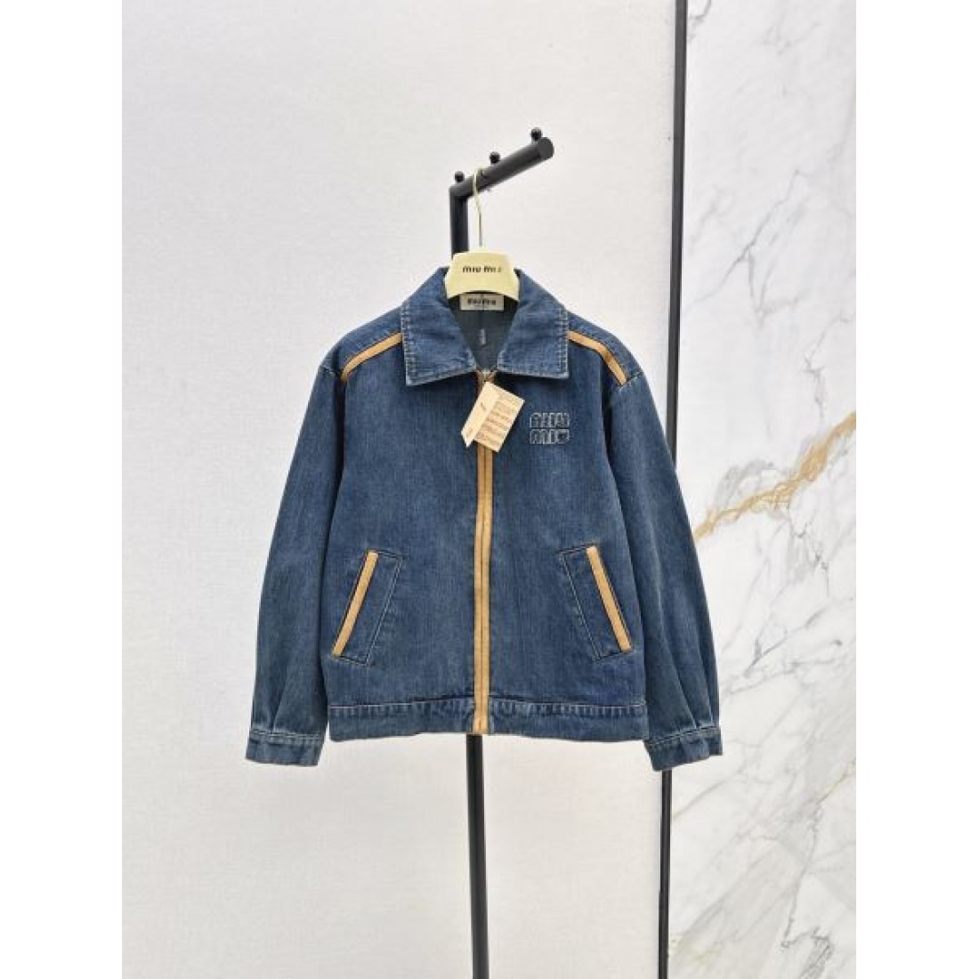 ゴールドジップ クロップドシルエット MIU MIU ミュウミュウ コピー デニムジャケット レトロプレッピー