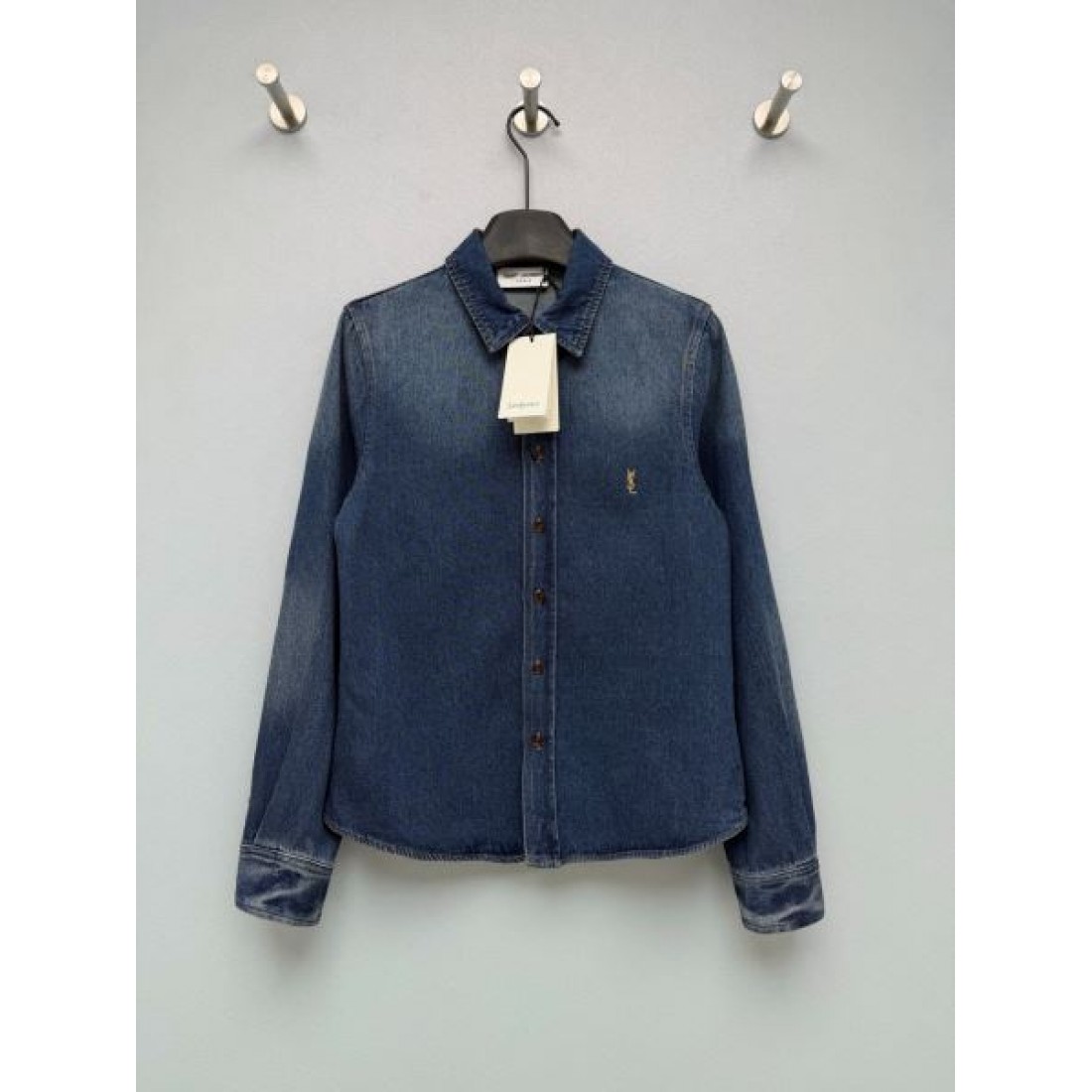 レギュラーカラー SAINT LAURENT サンローラン コピー 長袖デニムシャツ フレンチカジュアル