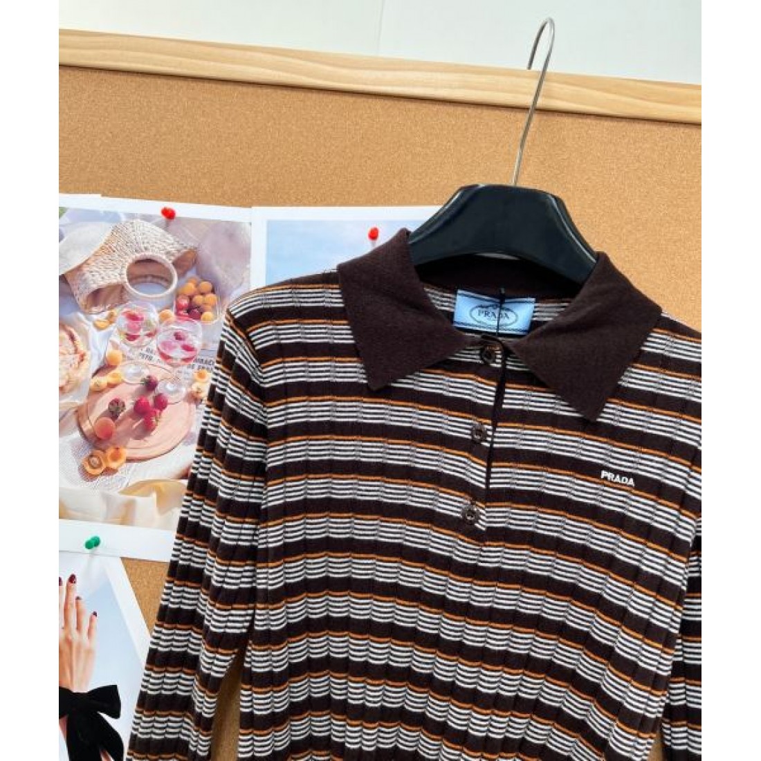 マルチボーダー クロップドシルエット PRADA プラダ コピー 長袖ポロニット レトロスポーツ