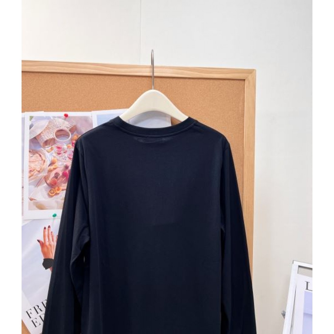 センターレタリング ミニグラフィック SAINT LAURENT サンローラン コピー 長袖Tシャツ クールレタードデザイン