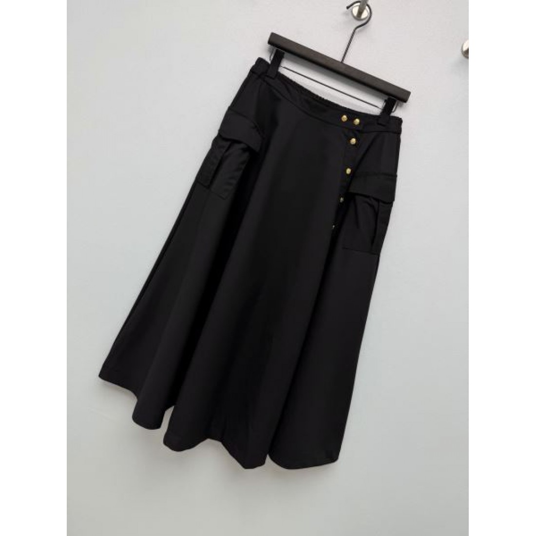 アシンメトリーボタン Aライン CELINE セリーヌ コピー ロングスカート ベルトディテール