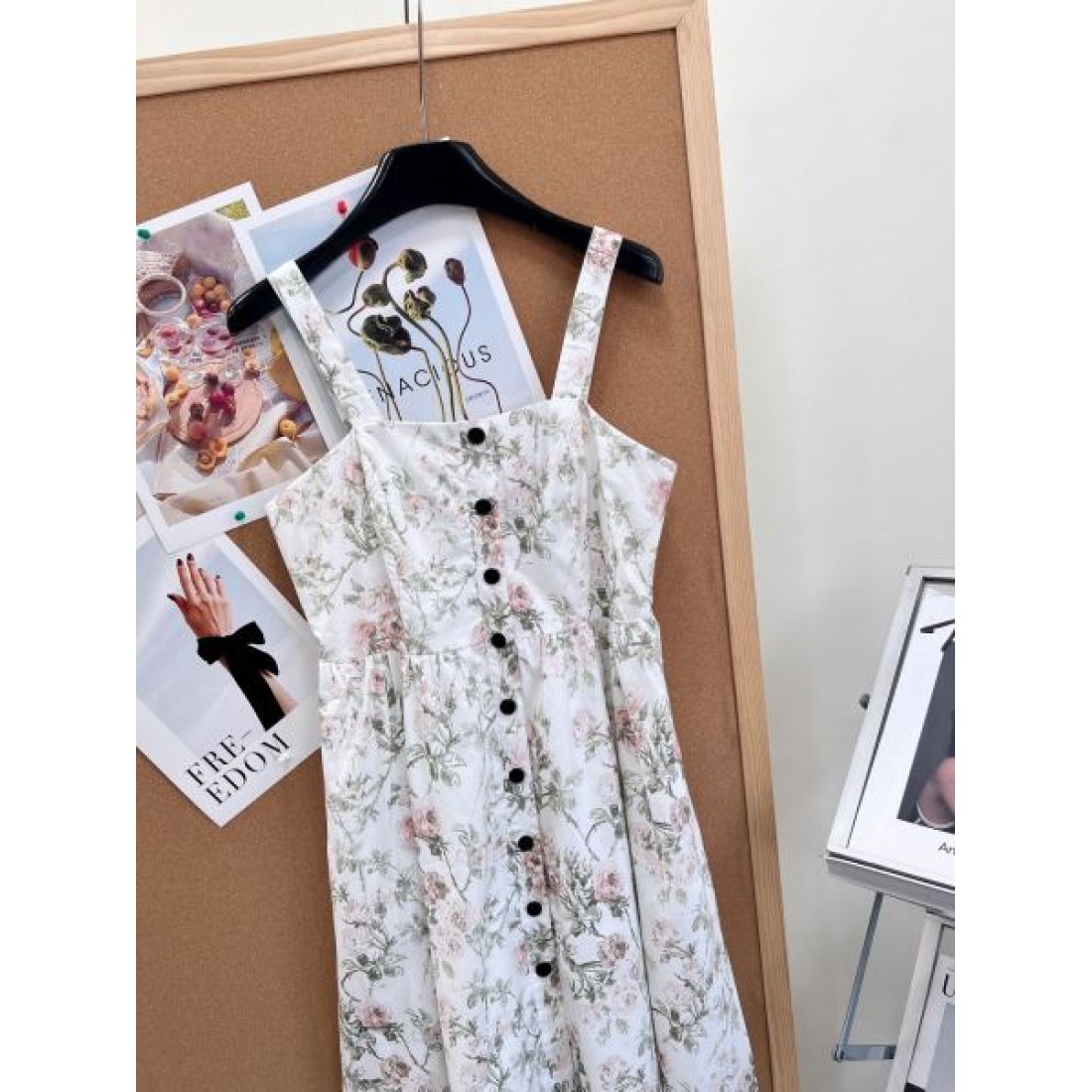 小花柄 Aライン DIOR ディオール コピー ノースリーブワンピース ロマンティックデザイン
