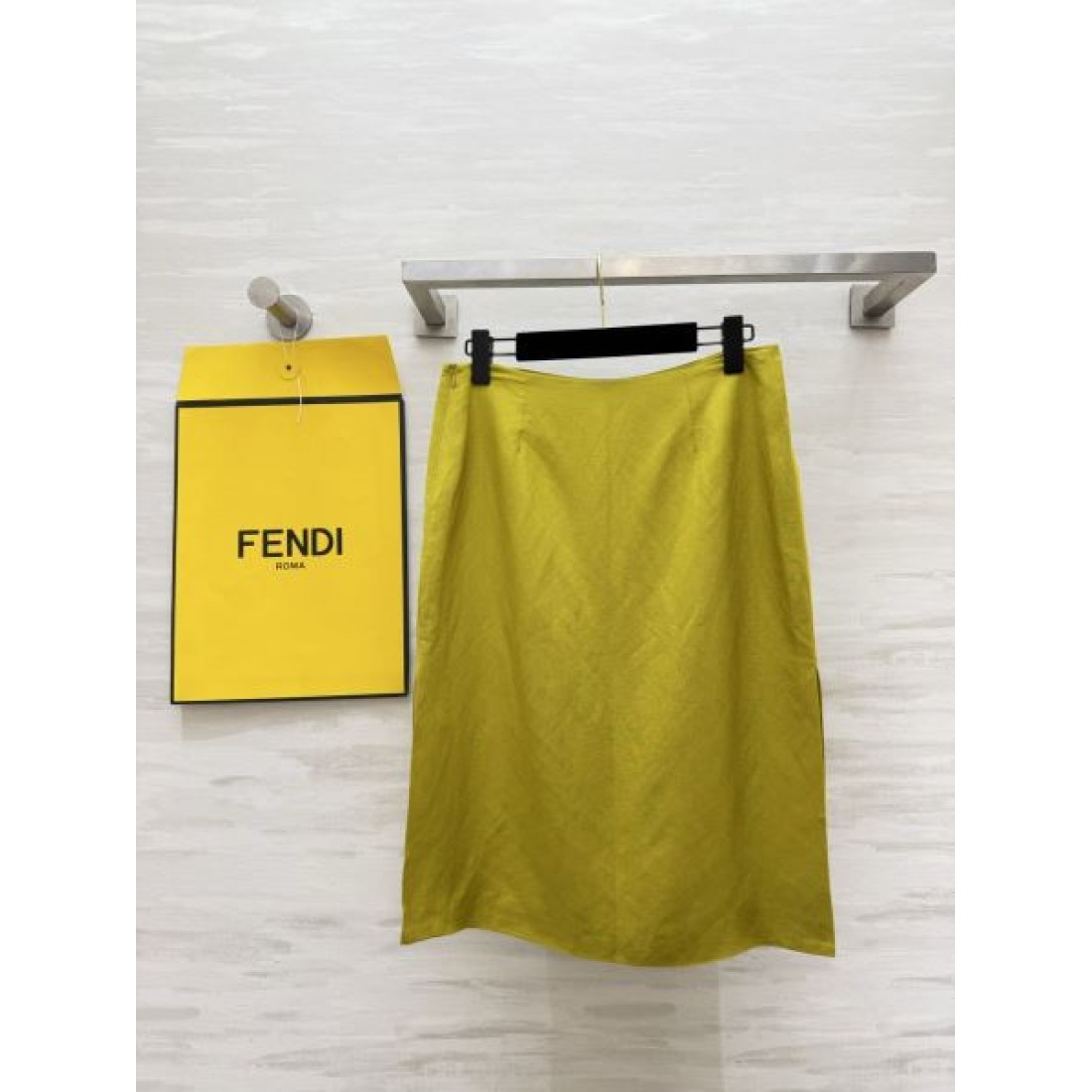 立体織柄 ハイウエスト FENDI フェンディ コピー ミディスカート エレガントシルエット