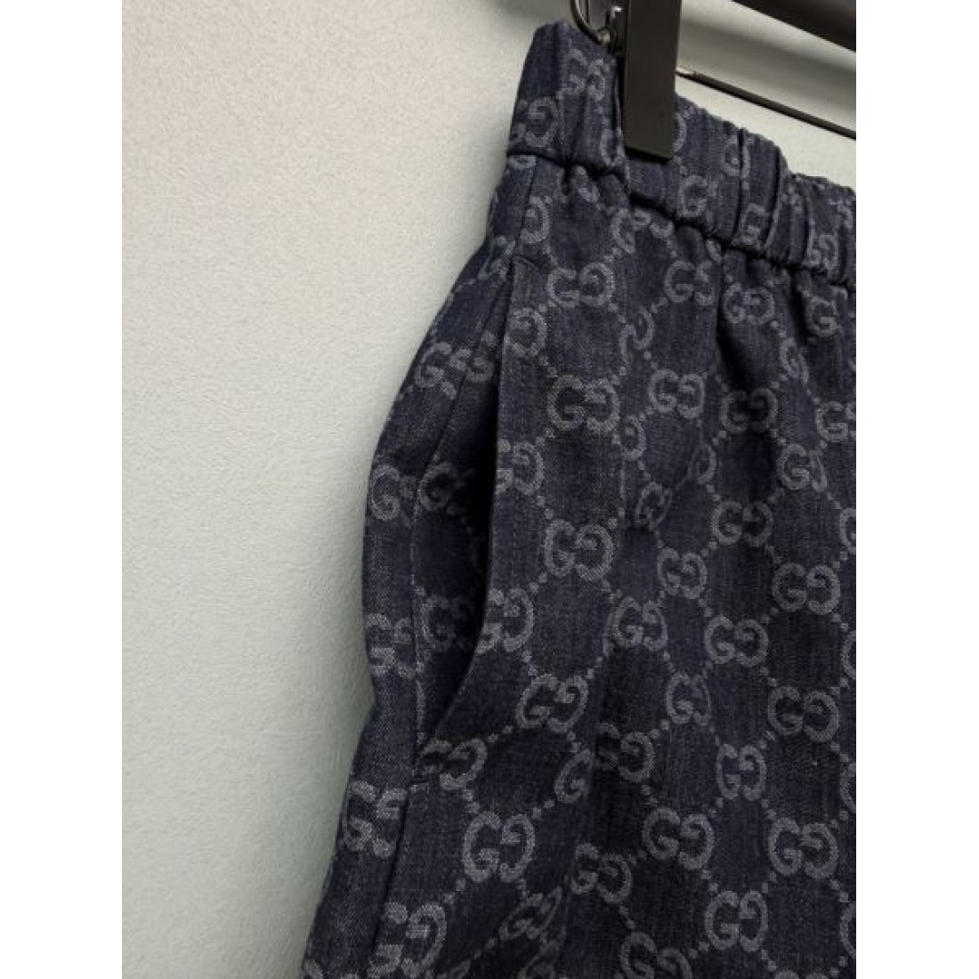 同色ジャカード ワイドフォルム GUCCI グッチ コピー モノグラムショーツ 都会派カジュアル