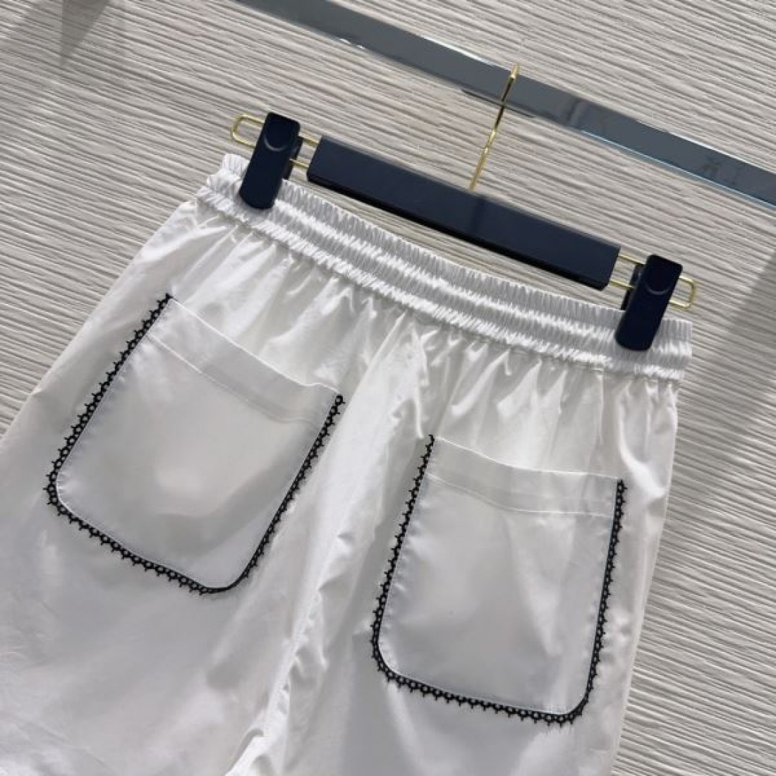 ドローストリング 立体ポケット LOUIS VUITTON ルイヴィトン コピー 配色デザインショートパンツ ミニマル仕様