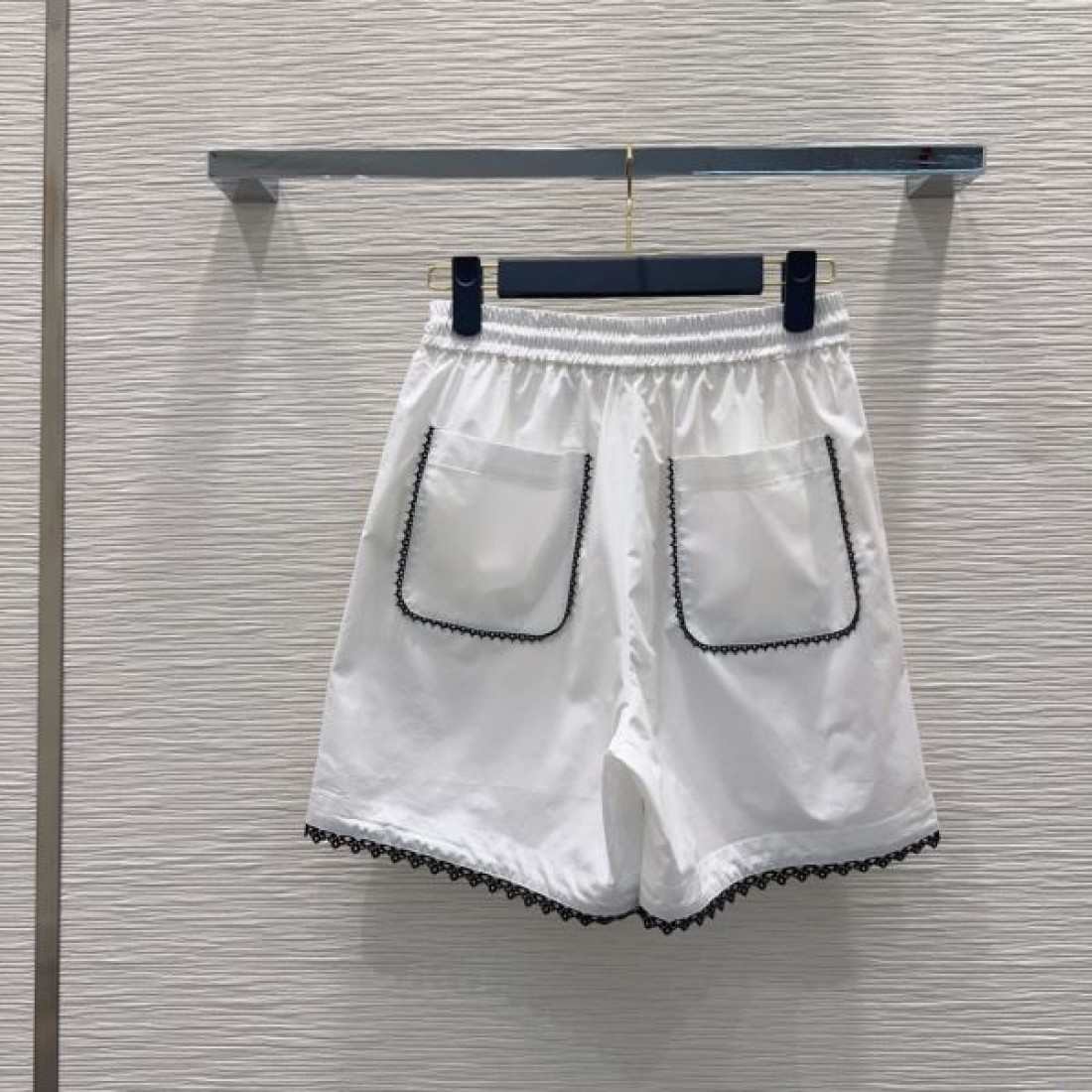 ドローストリング 立体ポケット LOUIS VUITTON ルイヴィトン コピー 配色デザインショートパンツ ミニマル仕様