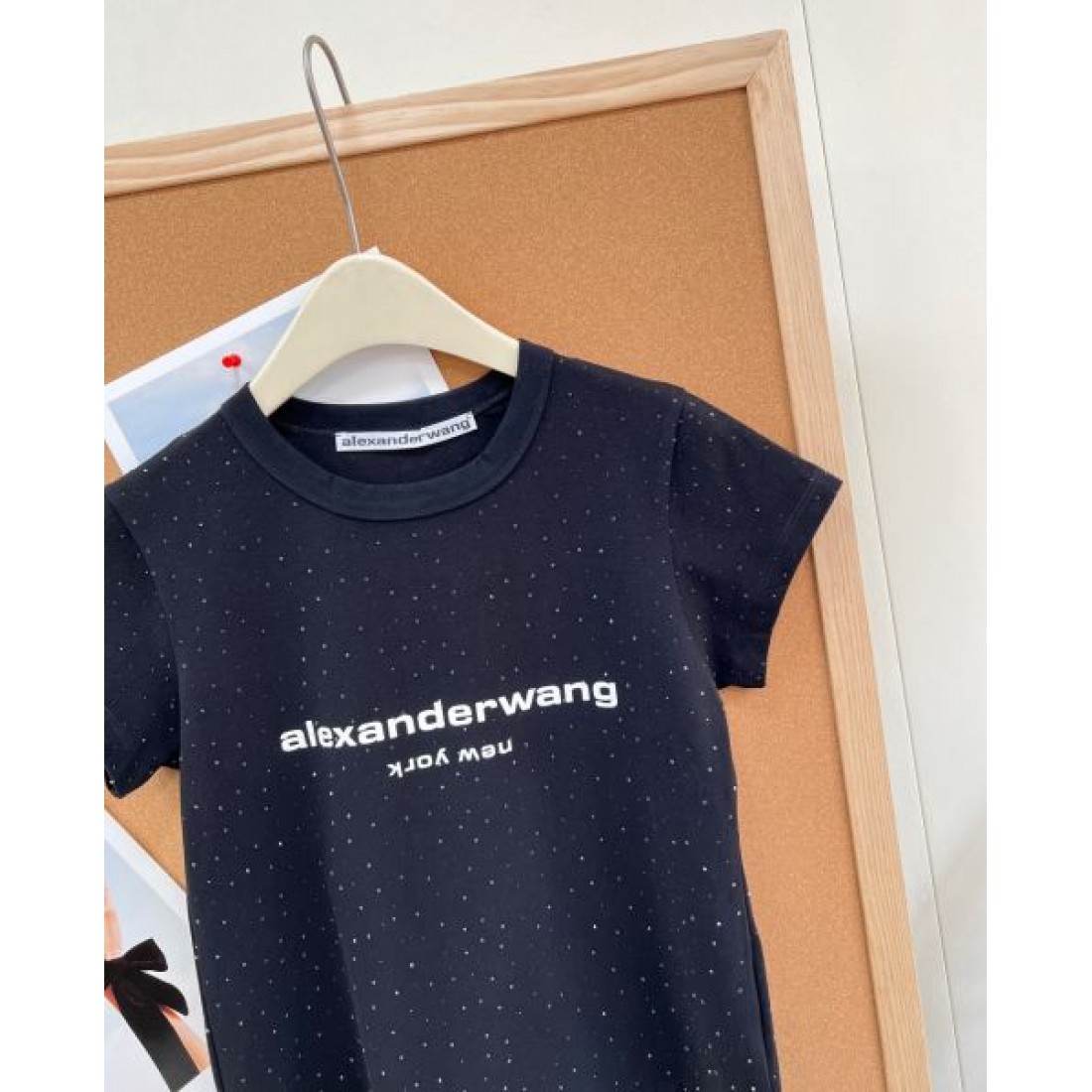 ミニレタリング ALEXANDER WANG アレキサンダーワン コピー レディース ロゴTシャツ シンプルストリート
