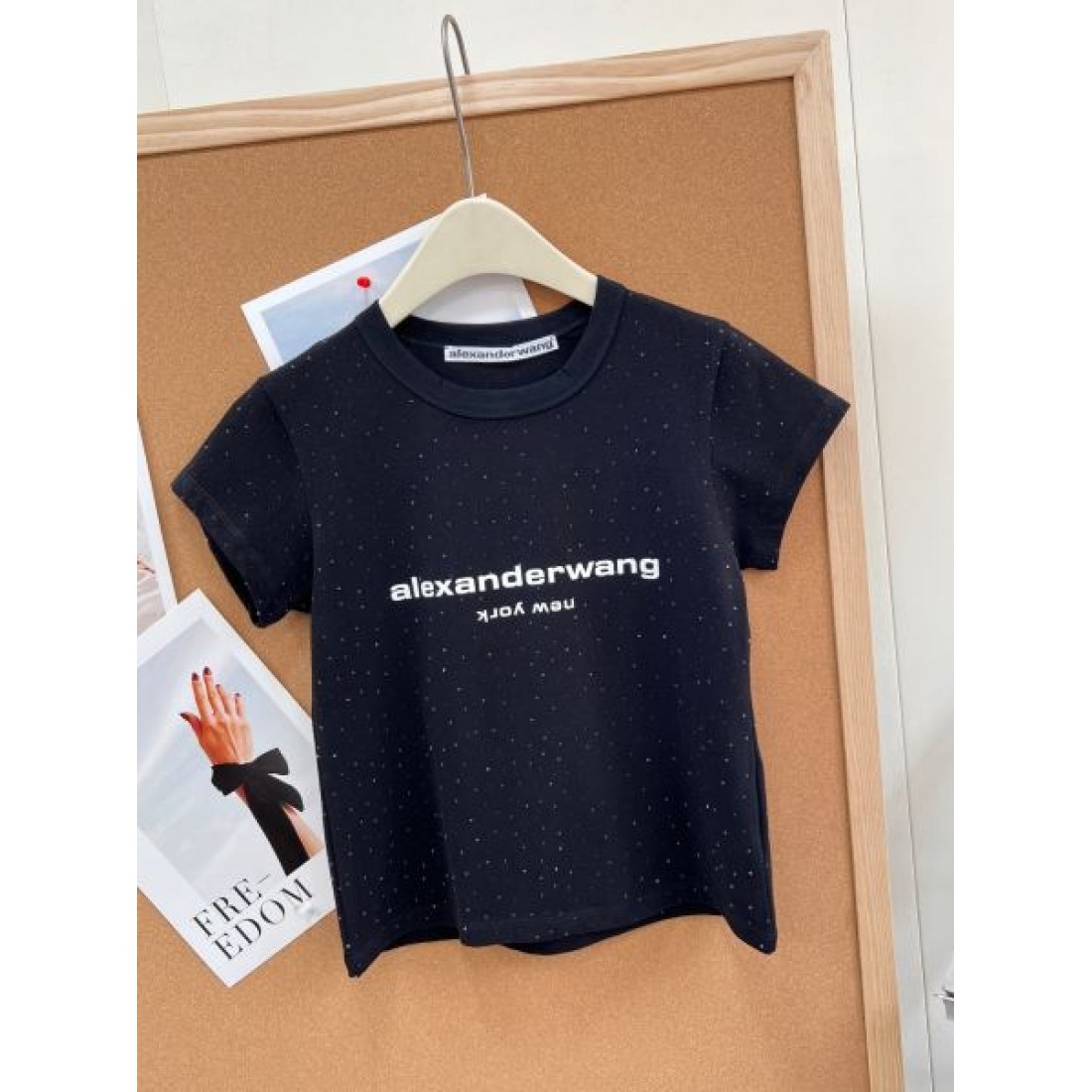 ミニレタリング ALEXANDER WANG アレキサンダーワン コピー レディース ロゴTシャツ シンプルストリート