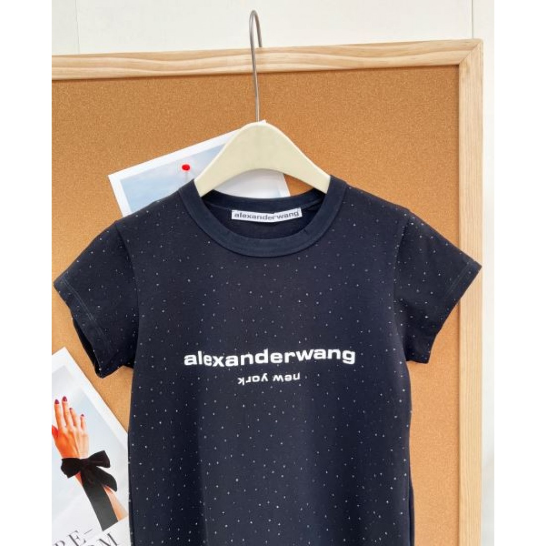 ミニレタリング ALEXANDER WANG アレキサンダーワン コピー レディース ロゴTシャツ シンプルストリート