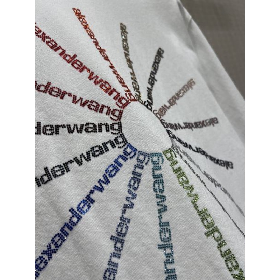 カラーレイが目を引く ALEXANDER WANG アレキサンダーワン コピー ビッグTシャツ アイボリー系 アートプリント ルーズフィット