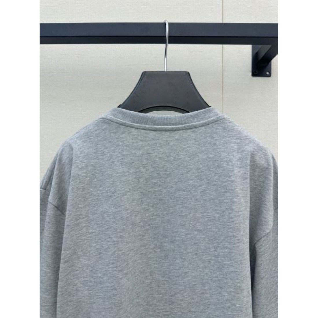 ヴィンテージ感漂う CELINE セリーヌ コピー グラフィックTシャツ サークルモチーフ ルーズフィット