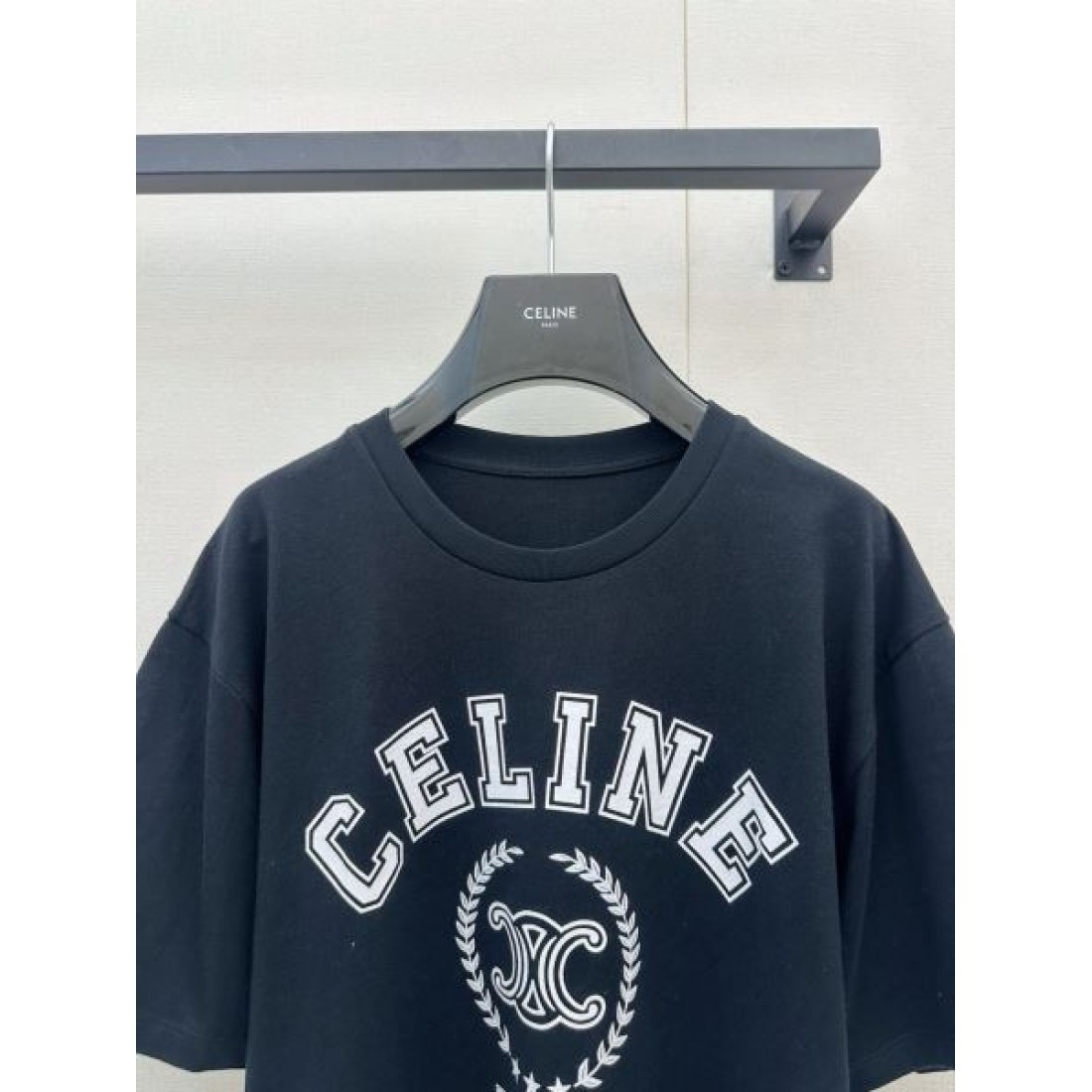 レトロムード CELINE セリーヌ コピー グラフィックTシャツ ビッグレタリング ルーズシルエット