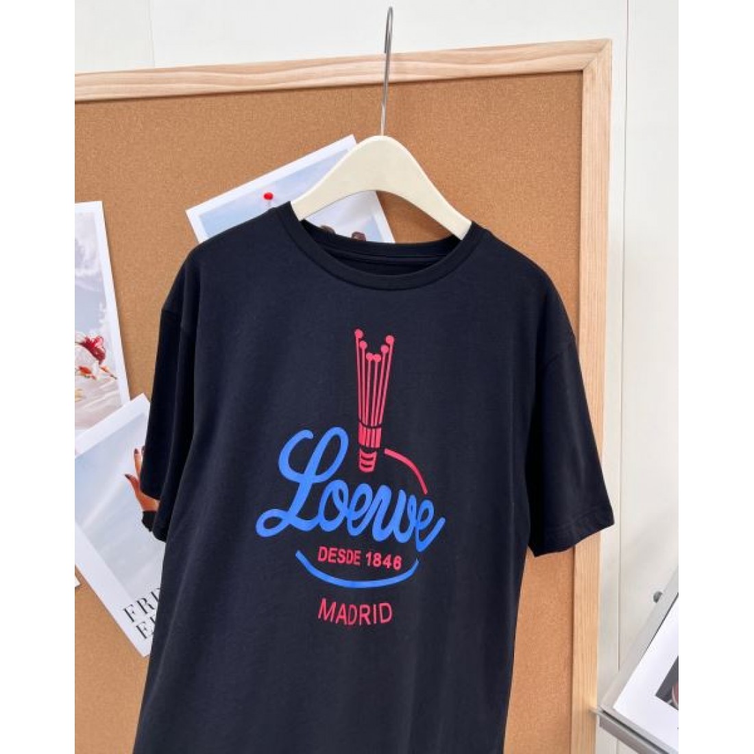 遊び心ある LOEWE ロエベ コピー グラフィックTシャツ バニーラインアート ロゴレタリング