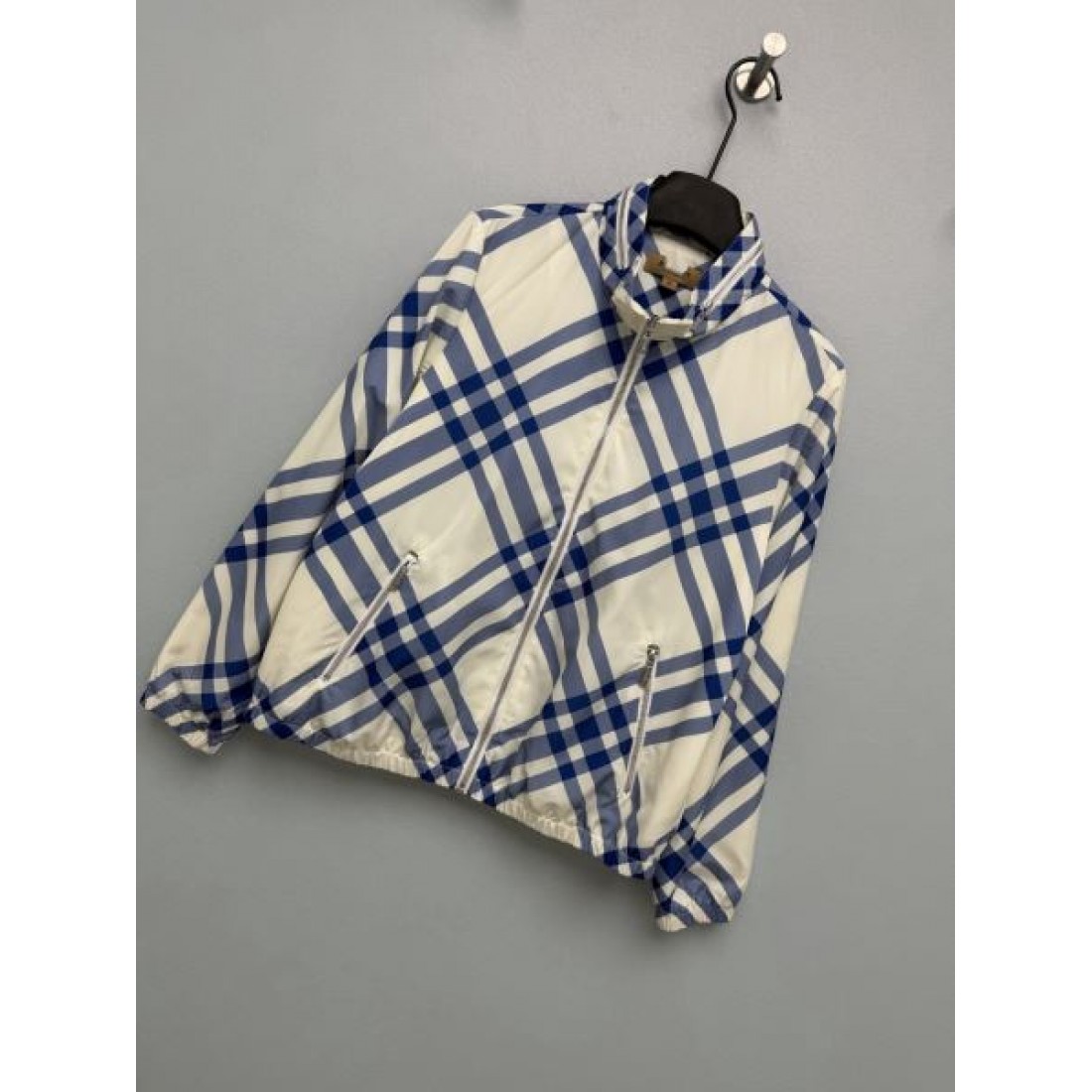 旬顔 BURBERRY バーバリー コピー チェックジャケット 配色ライン ジップアップ 軽快カジュアル
