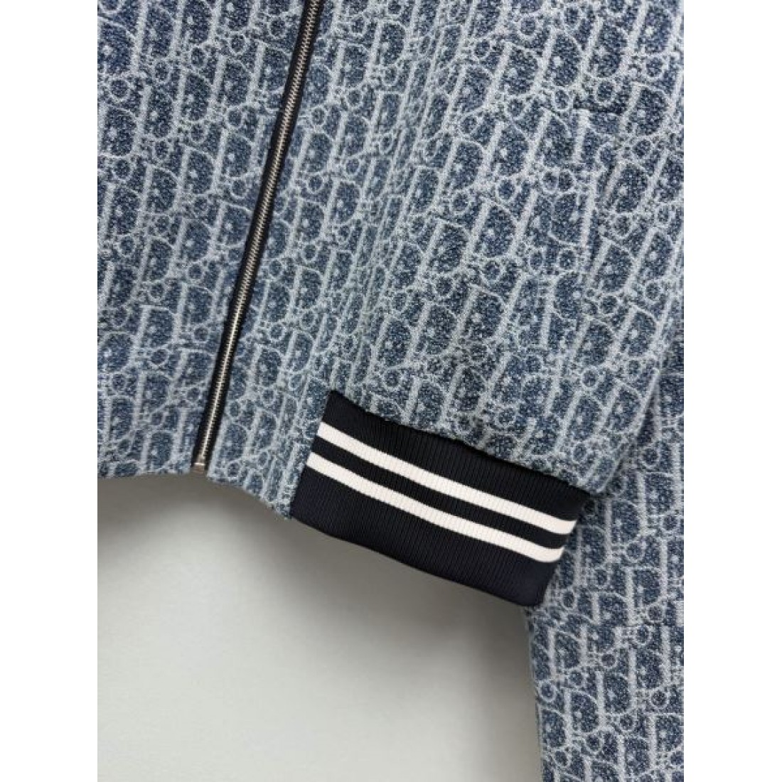 DIOR ディオール コピー レディース ショートアウター 細密パターン 配色リブ 都市型クラシック