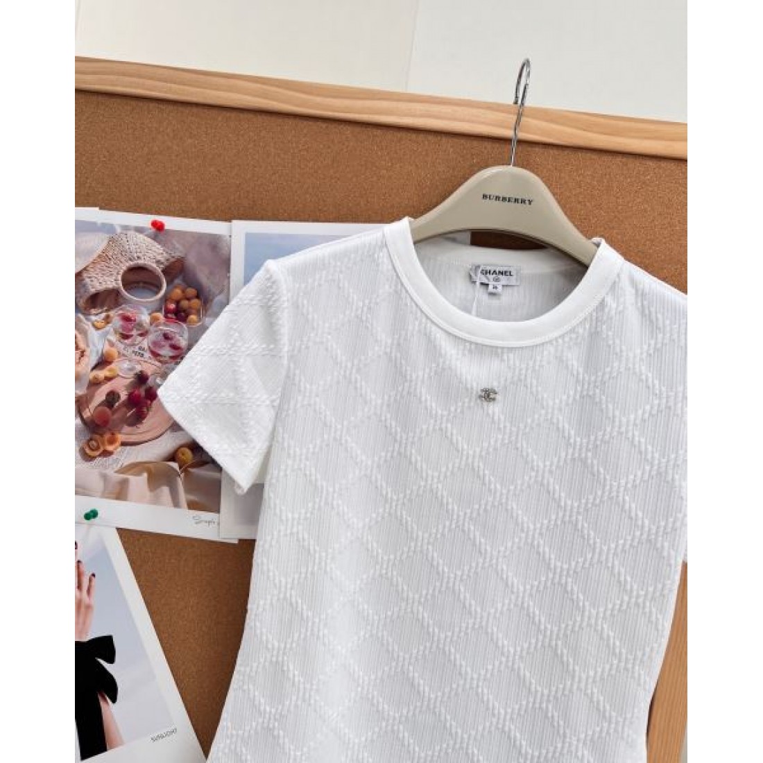 ダイヤ柄 立体テクスチャー クルーネック CHANEL シャネル コピー 半袖Tシャツ フレンチミニマル