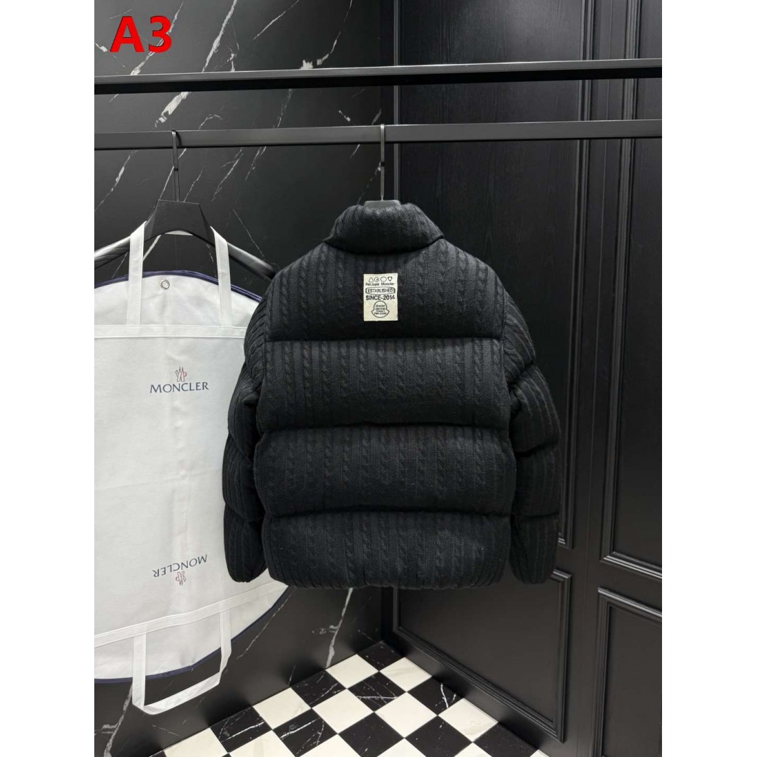 グレー・ダークネイビー・ブラック コントラスト仕様 MONCLER モンクレール コピー ショートダウン デイリーカジュアル