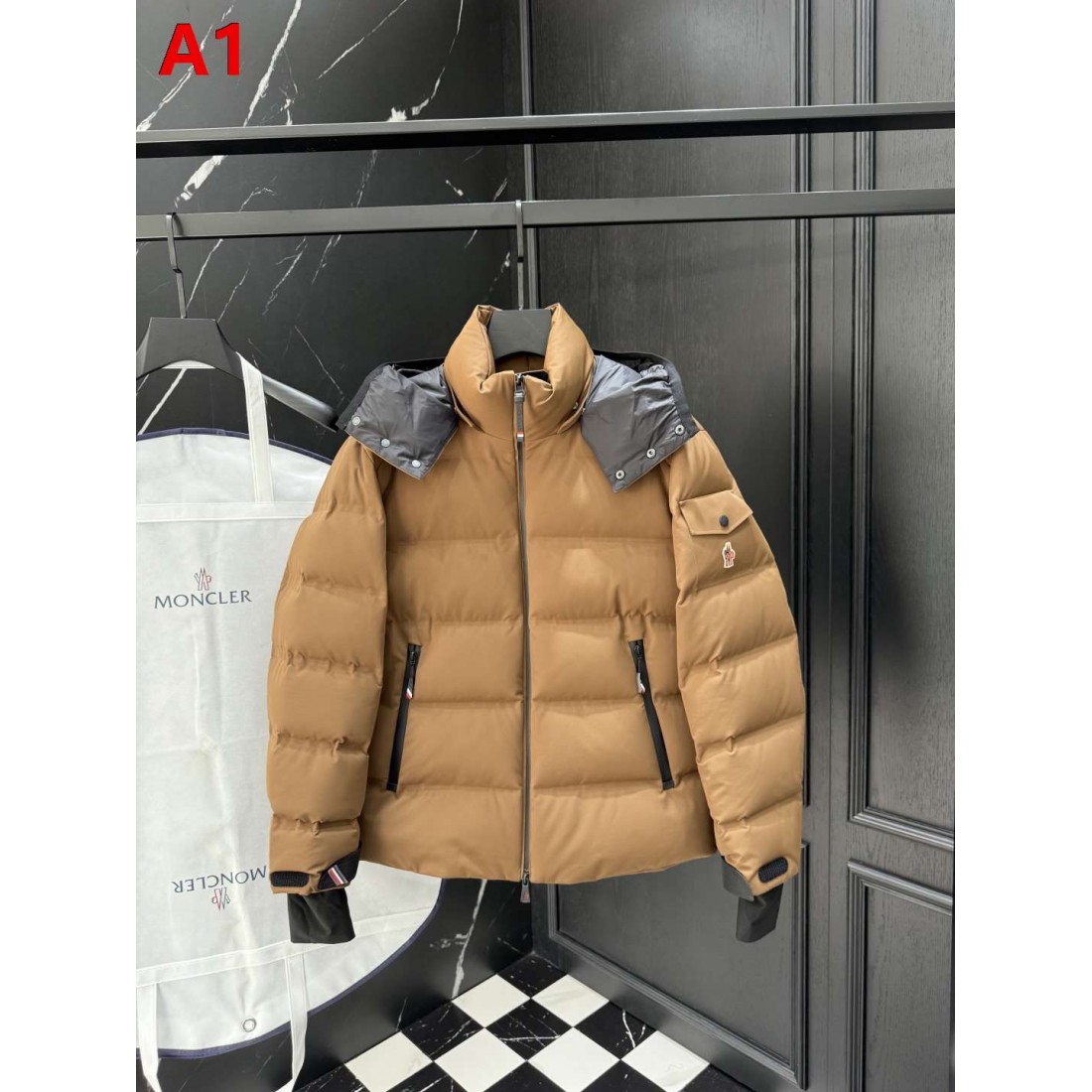 ブラック・キャメル アーバンウィンター MONCLER モンクレール コピー パファージャケット レイヤードスタイル