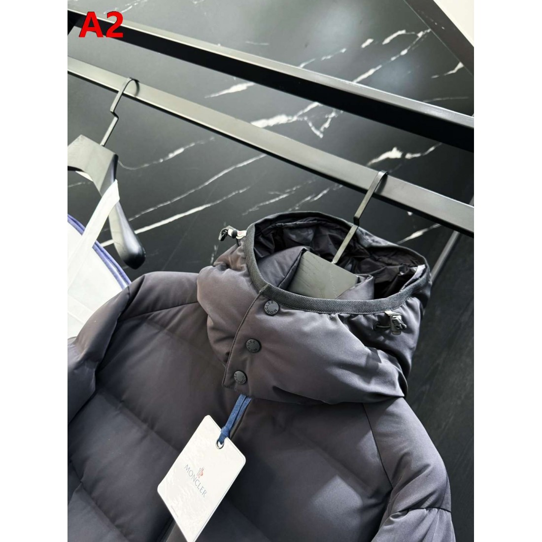 ブラック・キャメル アーバンウィンター MONCLER モンクレール コピー パファージャケット レイヤードスタイル