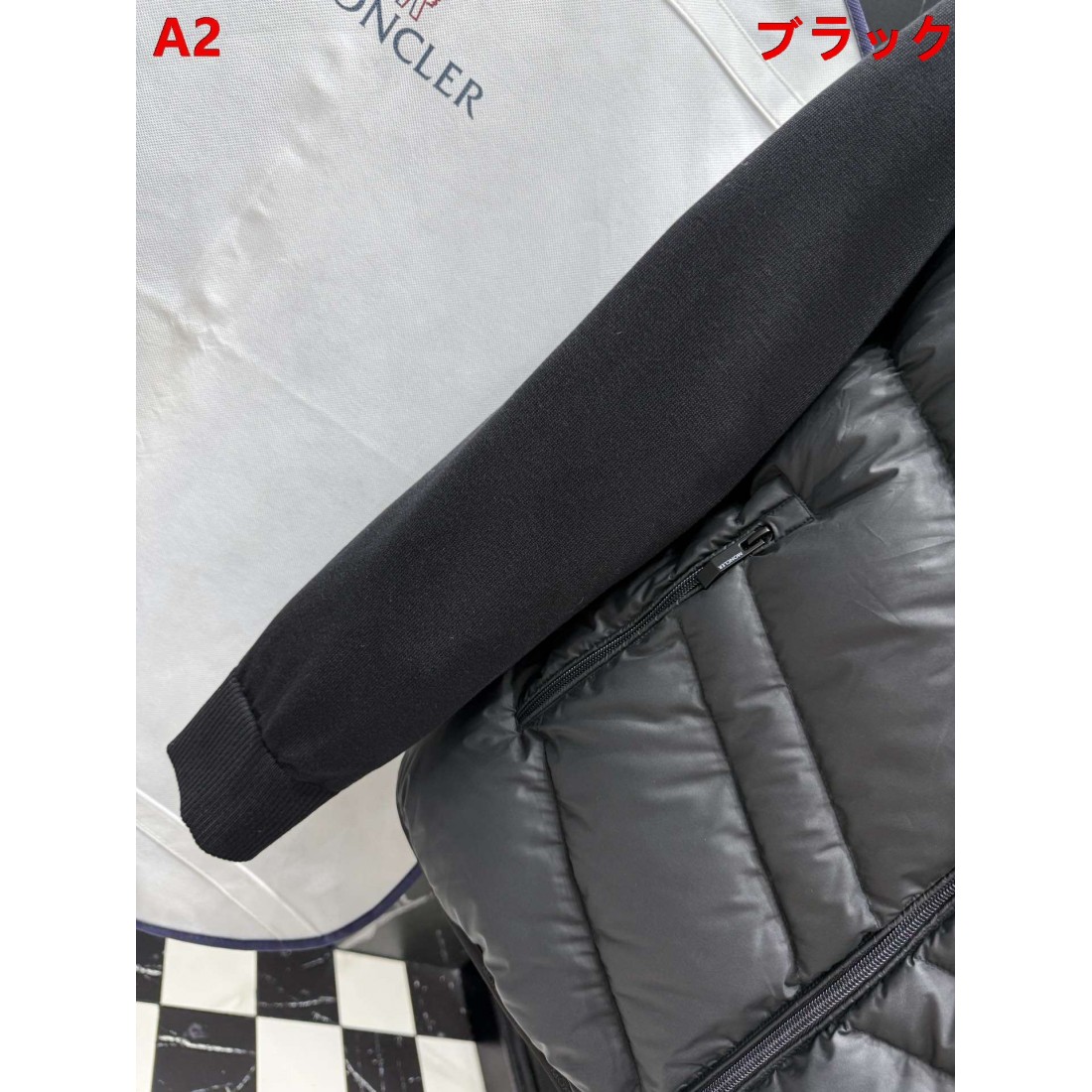 Vキルティング スタンドカラー ニット切替 MONCLER モンクレール コピー ダウンジャケット ハイブリッドスタイル