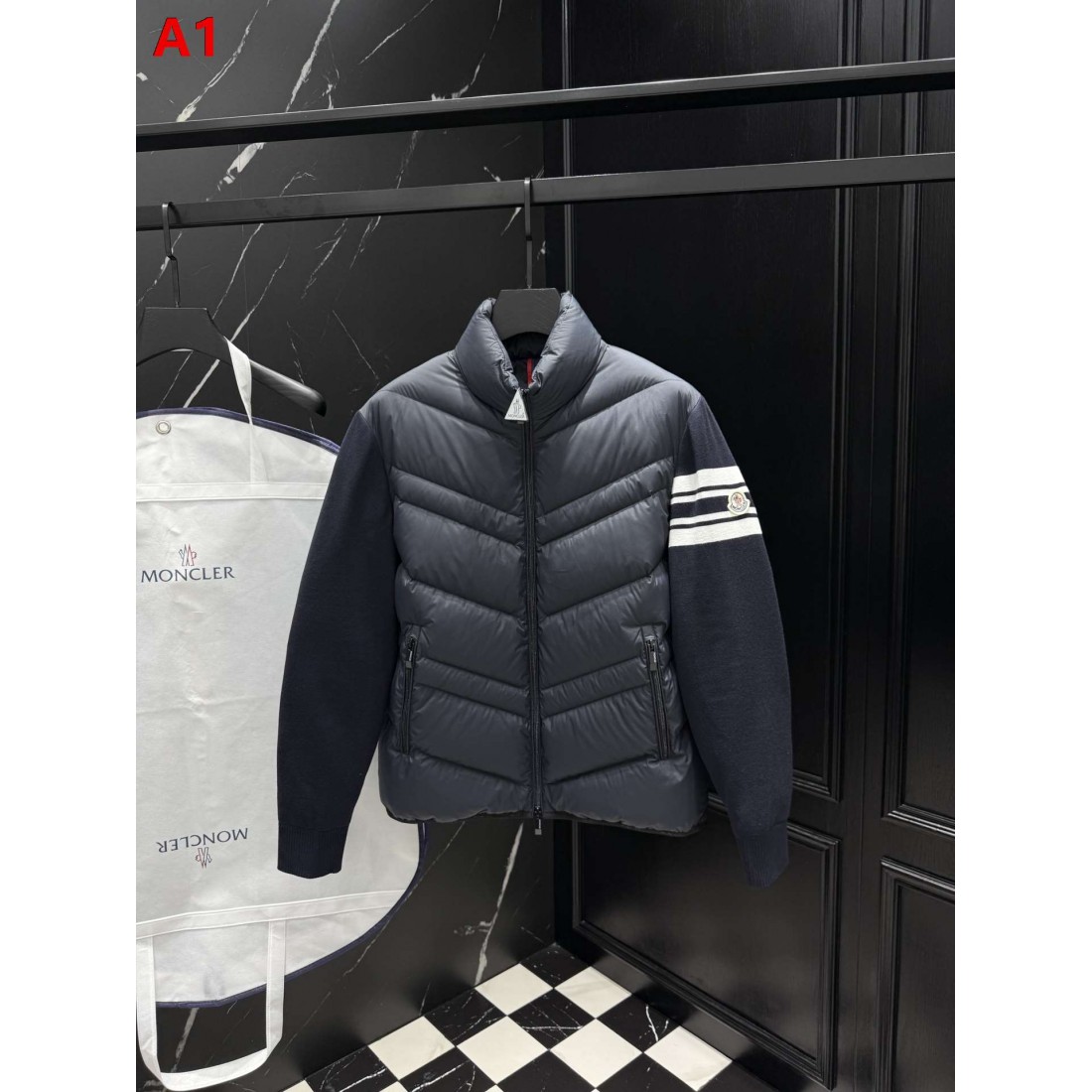 Vキルティング スタンドカラー ニット切替 MONCLER モンクレール コピー ダウンジャケット ハイブリッドスタイル