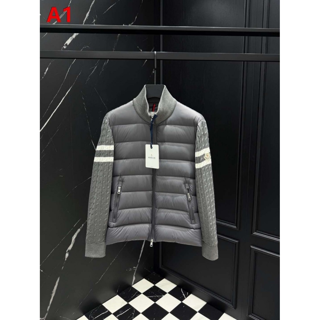 スポーティーライン コントラストデザイン MONCLER モンクレール コピー パファージャケット カレッジスポーツ