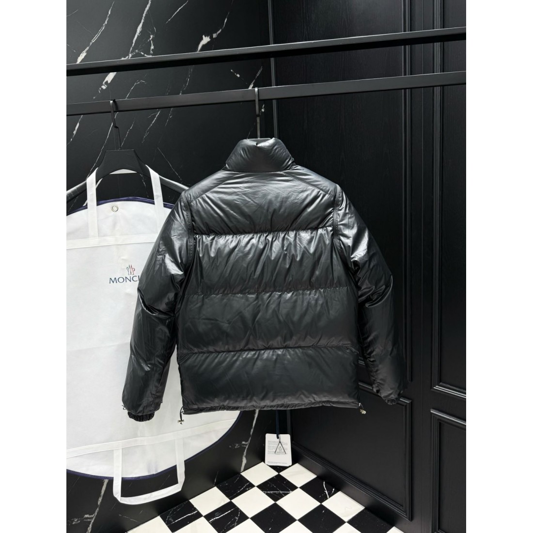 着回し自在 モンクレール 激安 2WAYダウンジャケット MONCLER デタッチャブルスリーブ