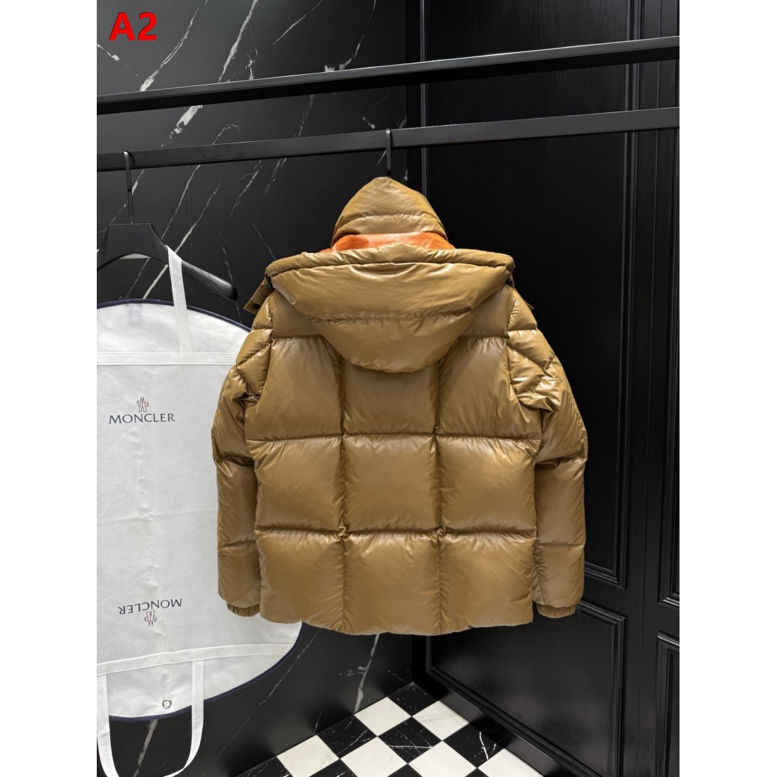 メタリックアクセント ウィンターストリート MONCLER モンクレール コピー パファージャケット デイリーカジュアル