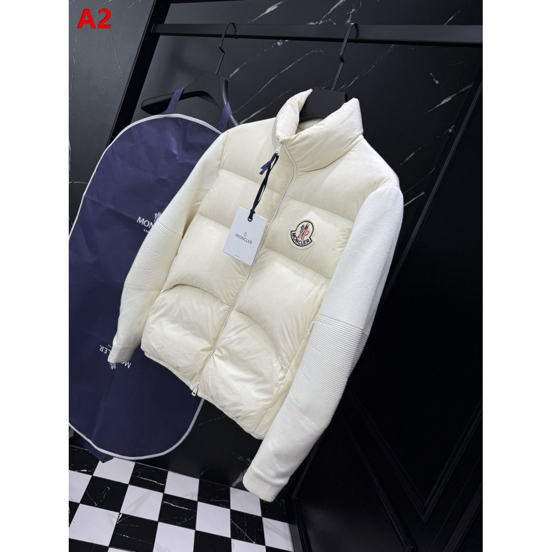ハイネック キルティング仕様 MONCLER モンクレール コピー ダウンジャケット シティカジュアル