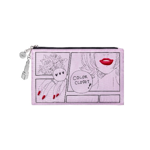 RMK オリジナルポーチ(約H11cm×W18cm)
※RMK ホリデールック レッドメイクアップキット 2020 より
Illustration © 2020 Erica Sakurazawa