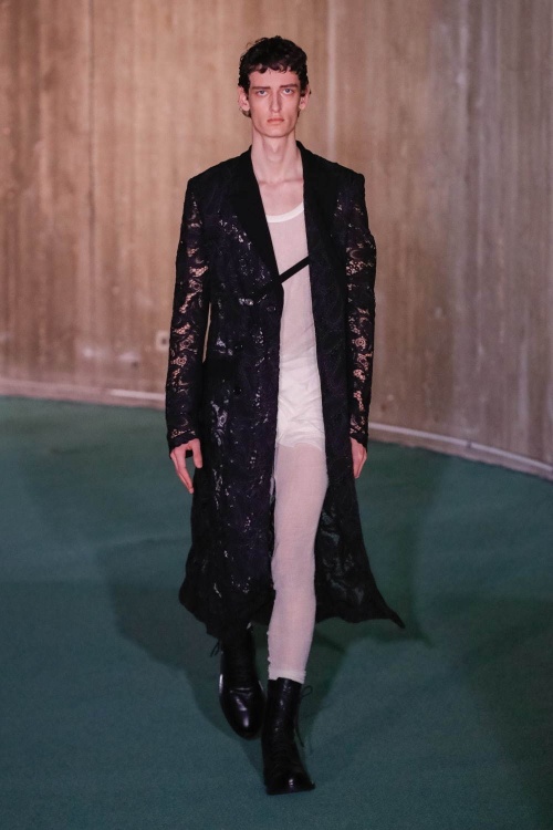 アン ドゥムルメステール 2020年秋冬コレクション - バレエ衣装着想のロマンティックな紳士服｜写真5