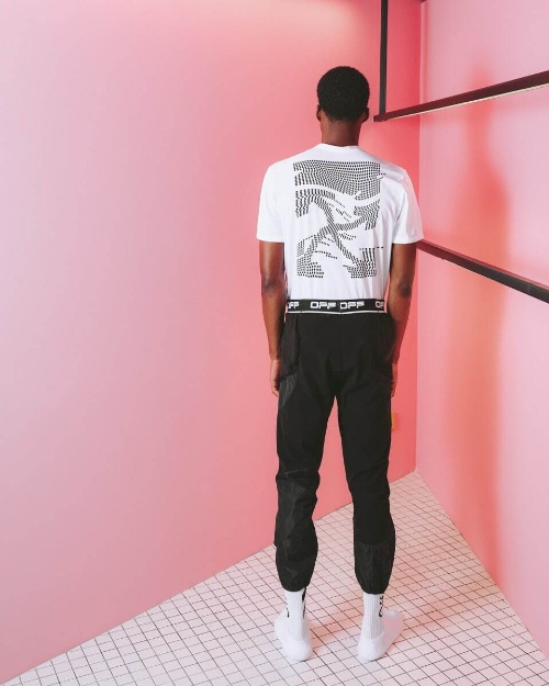 オフ-ホワイト (OFF-WHITE) オフ アクティブ｜写真10