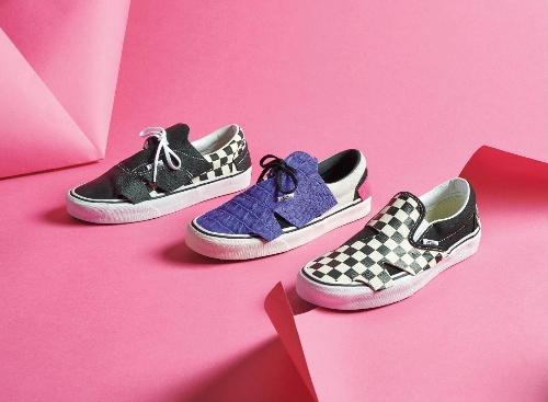 VANS「エラ オリガミ」12,000円＋税、VANS「クラシックスリッポン オリガミ」9,000円＋税