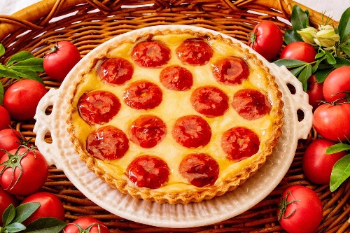 トマトのタルト 643円／ホール(21cm) 4,860円
※価格は全て税込み